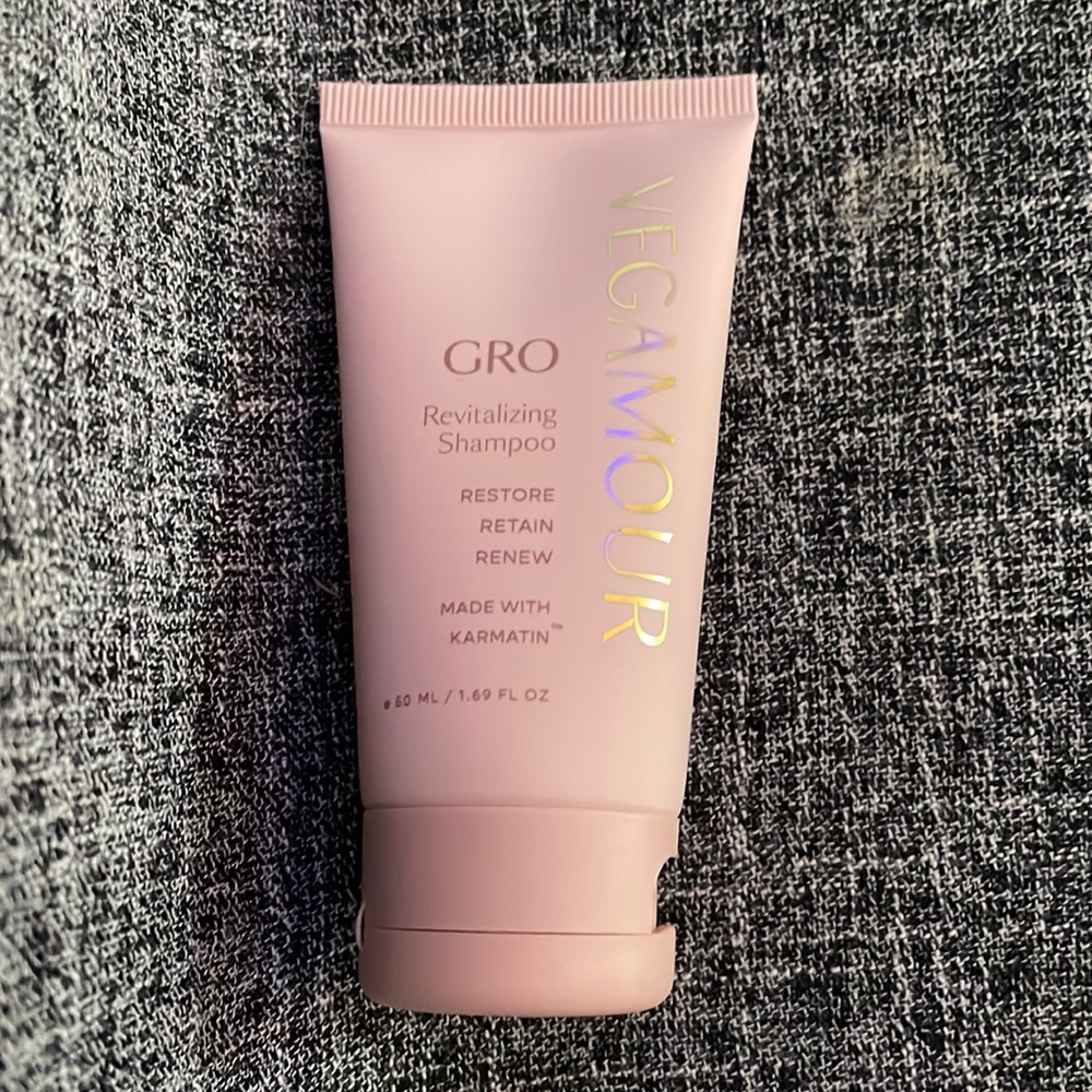 NWT sealed GRO Vegamour Revitalizing Shampoo